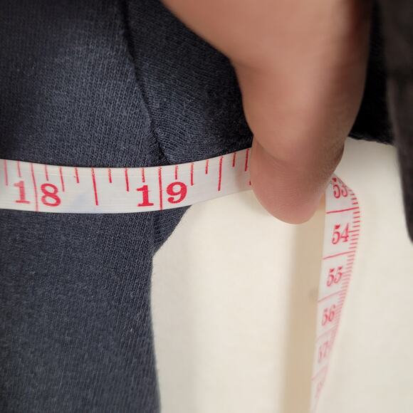 Vintage 2003 Marilyn Monroe black short sleeve graphic tshirt size Medium - Picture 4 of 5